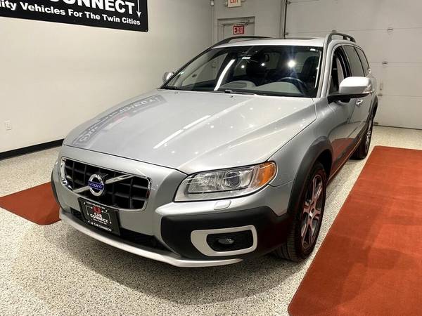 2013 Volvo XC70 AWD All Wheel Drive XC 70 4dr Wgn T6 Wagon - cars & for sale in Eden Prairie, MN – photo 3