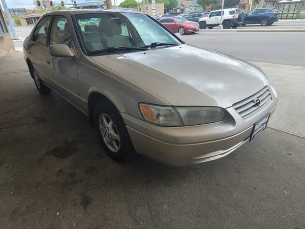 1998 TOYOTA CAMRY - - by dealer - vehicle automotive for sale in MILWAUKEE WI 53209, WI – photo 4