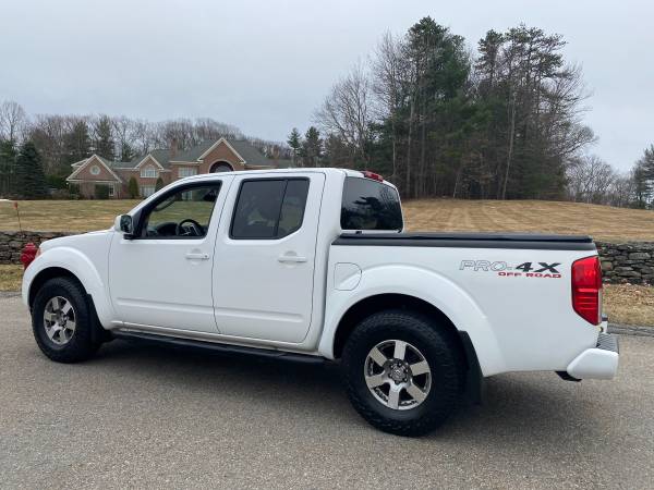 2010 NISSAN FRONTIER PRO-4X CREW LOW MILES! - - by for sale in Northborough, MA – photo 5