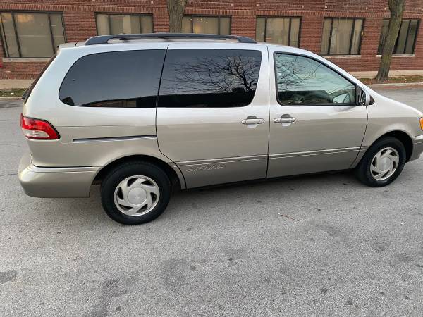 2001 Toyota Sienna - cars & trucks - by owner - vehicle automotive... for sale in Chicago, IL – photo 5