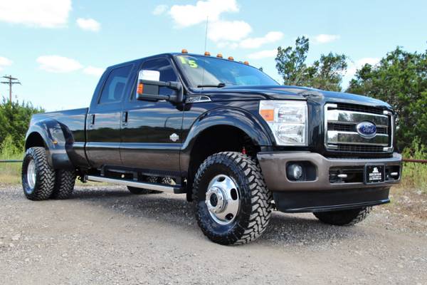 2015 FORD F350 KING RANCH 4X4 - BLK ON BLK - NAV ROOF- NEW 35" TOYO MT for sale in Leander, AR – photo 15