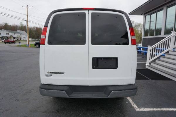 2017 Chevrolet Chevy Express Passenger LT 2500 3dr Passenger Van for sale in Plaistow, NH – photo 7