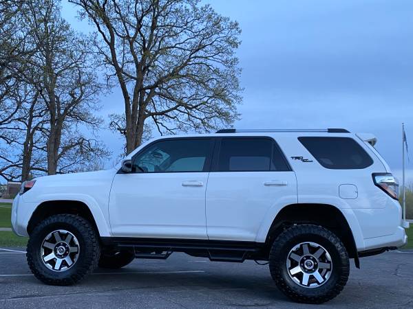 2018 TOYOTA 4RUNNER TRD OFF ROAD PREMIUM 4X4 - - by for sale in Shakopee, MN – photo 7
