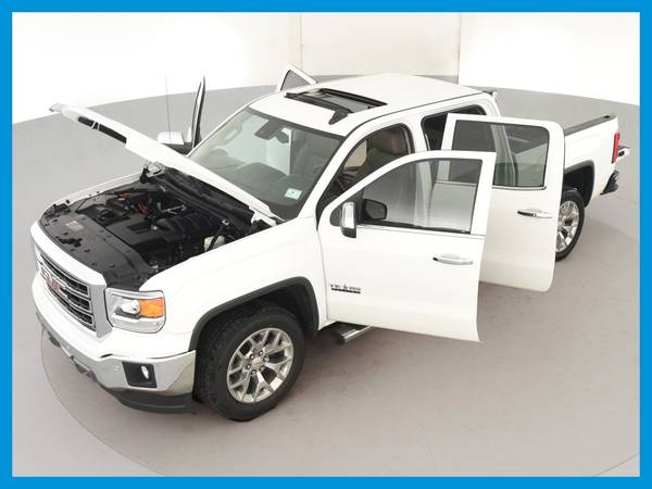 2015 GMC Sierra 1500 Crew Cab SLT Pickup 4D 5 3/4 ft pickup White for sale in Chicago, IL – photo 15