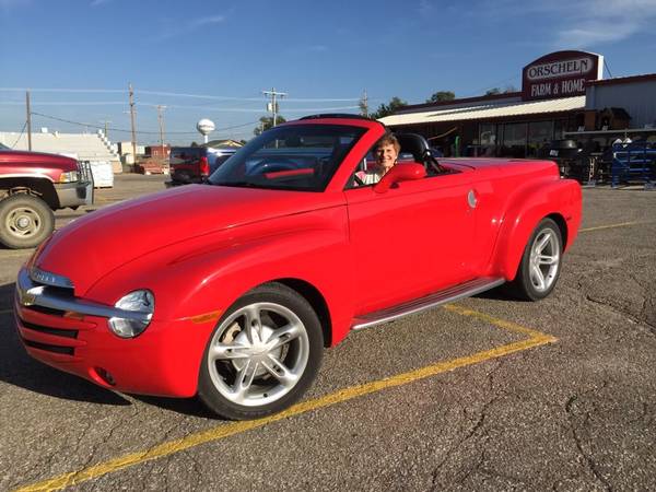 2003 Chevrolet SSR - cars & trucks - by owner - vehicle automotive... for sale in Lincoln, NE – photo 8