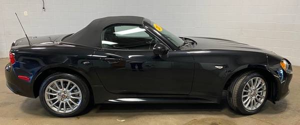 2017 Fiat 124 Spider Classica 2D Convertible - - by for sale in Coopersville, MI – photo 7