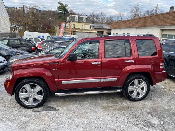 2012 Jeep Liberty - cars & trucks - by owner - vehicle automotive sale for sale in CORTLANDT MANOR, NY – photo 5
