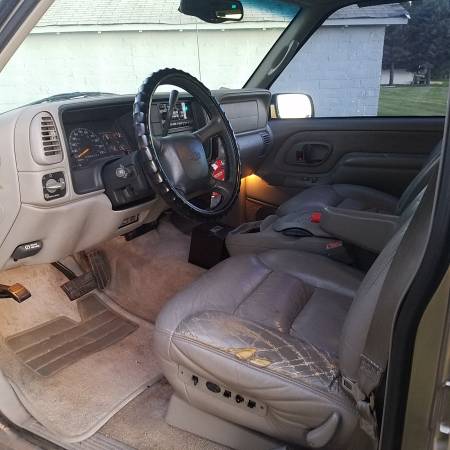 1999 Chevy Tahoe for sale in Ihlen, MN – photo 6