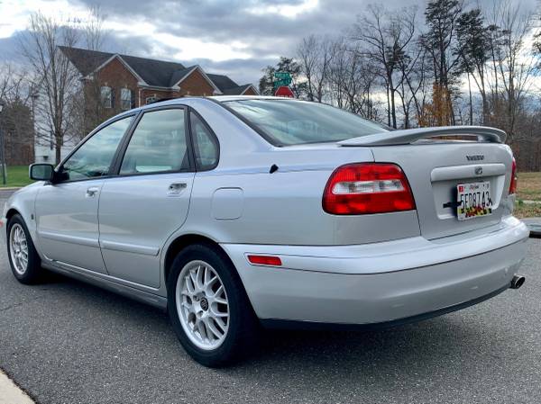 2004 Volvo S40 - cars & trucks - by owner - vehicle automotive sale for sale in Temple Hills, District Of Columbia – photo 8
