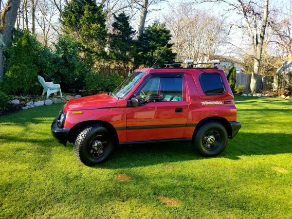 1998 Geo Tracker 4X4 - cars & trucks - by owner - vehicle automotive... for sale in Holbrook, NY – photo 5