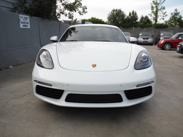 2017 Porsche 718 Cayman 15K MILES ONLY 6 SPEED MANUAL WITH APPLE for sale in Sacramento , CA – photo 3