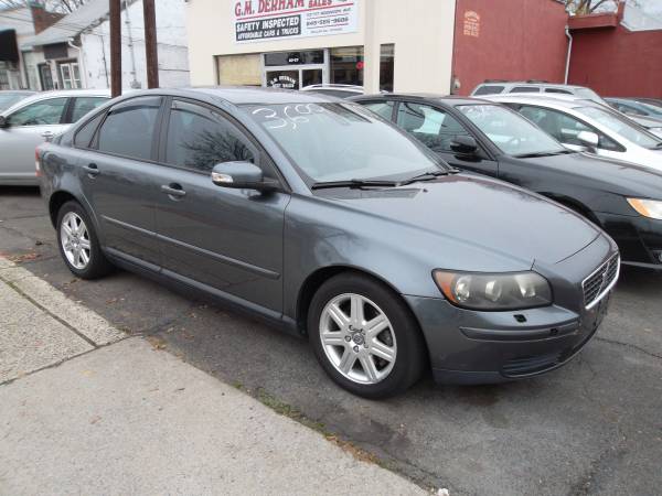 2007 VOLVO S40 ALL LOADED UP ON $3,699!!!! - cars & trucks - by... for sale in Newburgh, NY – photo 2