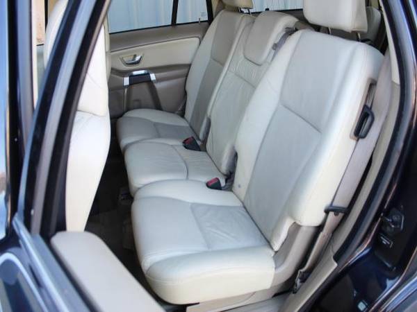 2-Owner* 2008 Volvo XC90 w/Sunroof/3rd Row Leather - cars & trucks -... for sale in Louisville, KY – photo 14