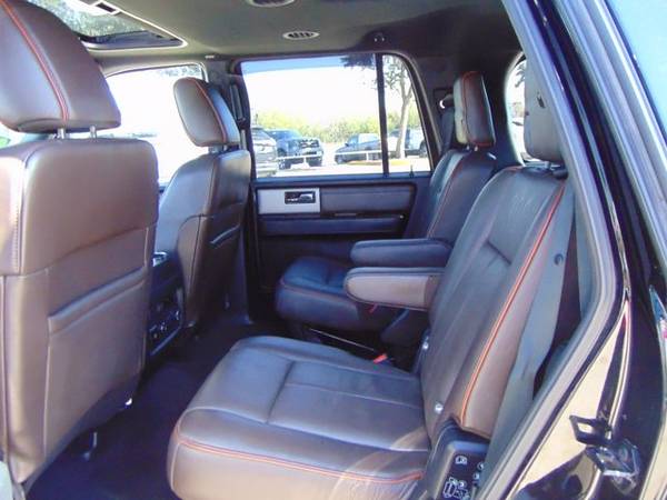 2017 Ford Expedition King Ranch (*Mileage: 50,805!) - cars & trucks... for sale in Devine, TX – photo 8
