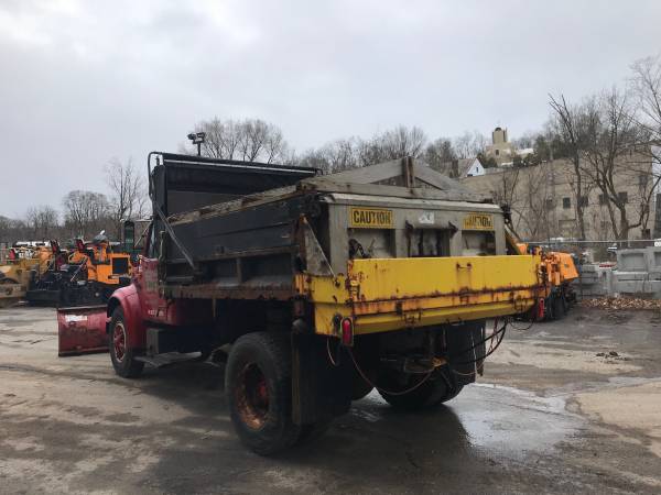 Plow Truck for sale in Pittsburgh, PA – photo 5