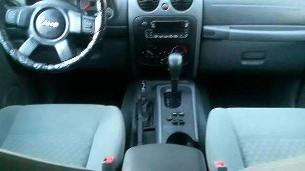 2007 Jeep Liberty 4X4 - cars & trucks - by owner - vehicle... for sale in Dade City, FL – photo 15