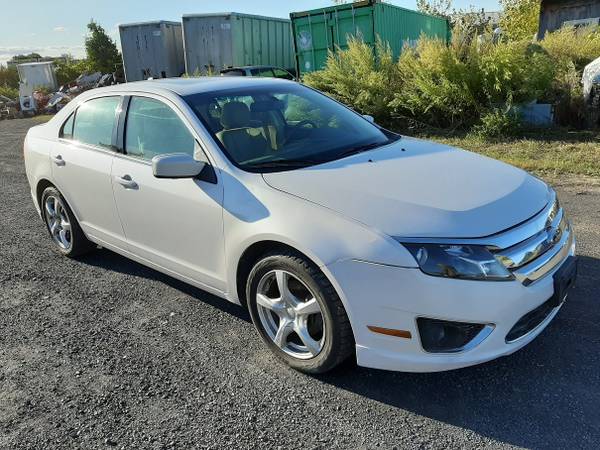 **2012 Ford Fusion SEL AWD*Low Miles*Fully Loaded** - cars & trucks... for sale in utica, NY – photo 2