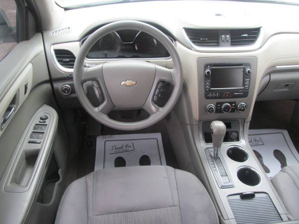 2014 CHEVY TRAVERSE 3RD ROW BUY HERE PAY HERE( 5400 DOWN PAYMENT ) -... for sale in Detroit, MI – photo 15