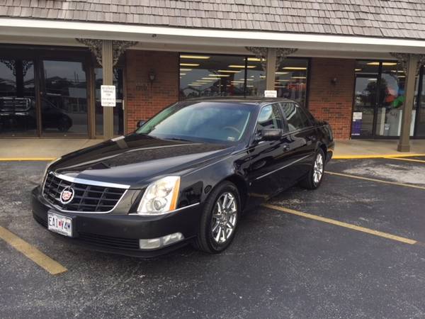 2008 Cadillac DTS - Only 76k Miles for sale in Springfield, MO – photo 2