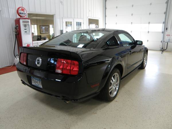 2006 FORD MUSTANG GT for sale in Rochester, MN – photo 6