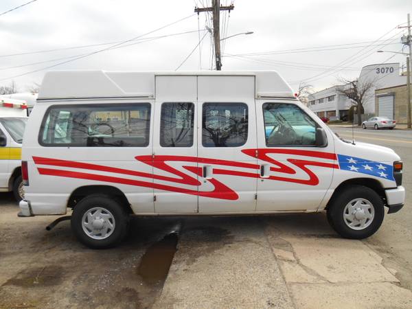 2006-14 Ford E250 Wheelchair vans, Ambulette coaches - cars & trucks... for sale in Oceanside, NY – photo 10