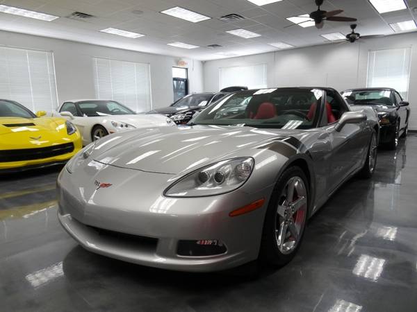 2005 Chevrolet Corvette - - by dealer - vehicle for sale in Waterloo, IA – photo 13