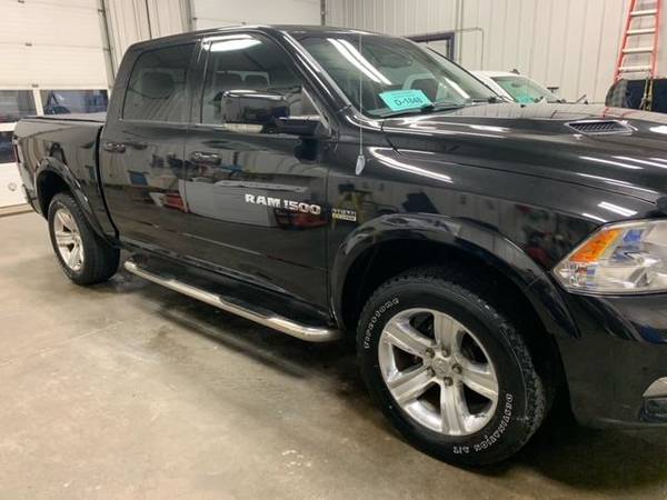 2011 Ram 1500 Crew Cab - - by dealer - vehicle for sale in Sioux Falls, IA – photo 3
