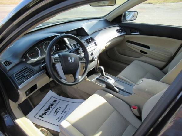 2011 Honda Accord LX P 4dr Sedan - - by dealer for sale in Bloomington, IL – photo 9