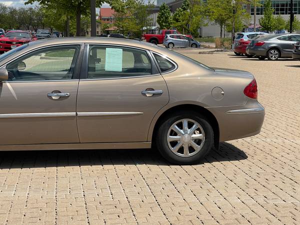 2006 Buick LaCrosse CXL - - by dealer - vehicle for sale in Aurora, IL – photo 5