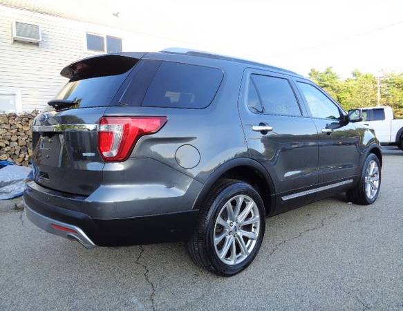 OPEN! 2017 Ford Explorer Limited 4x4 NAV Leather 7-Passenger Clean -... for sale in Hampton Falls, MA – photo 4