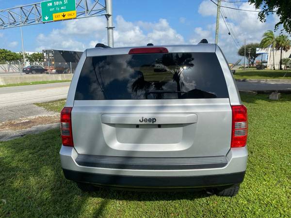 Jeep Patriot 2011 - cars & trucks - by owner - vehicle automotive sale for sale in Hialeah, FL – photo 4
