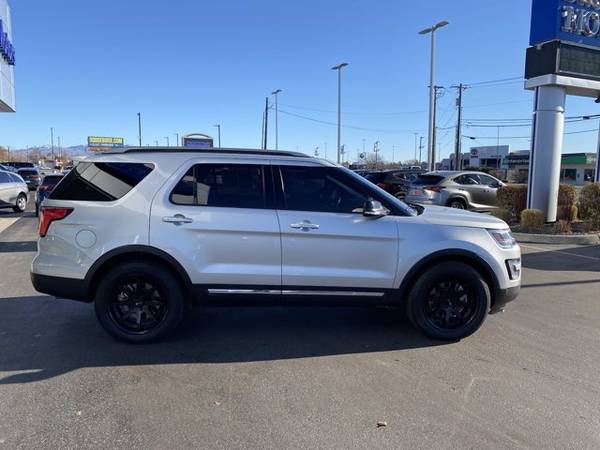 2017 Ford Explorer XLT 4WD - cars & trucks - by dealer - vehicle... for sale in Boise, ID – photo 4