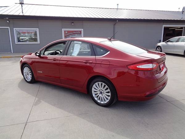 2014 Ford Fusion Hybrid 4d Sedan SE - - by dealer for sale in Marion, IA – photo 8