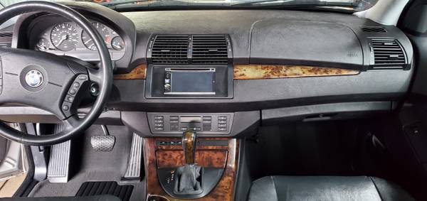 SUPER CLEAN! 2005 BMW X5 AWD 3 0 LITER No Rust or Dents - cars & for sale in MARKHAM, IL – photo 6