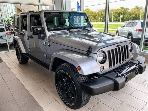 2015 JEEP WRANGLER UNLIMITED 4X4 HTD LEATHER/LOADED/1OWNER/EXTRA CLEAN for sale in milwaukee, WI – photo 2