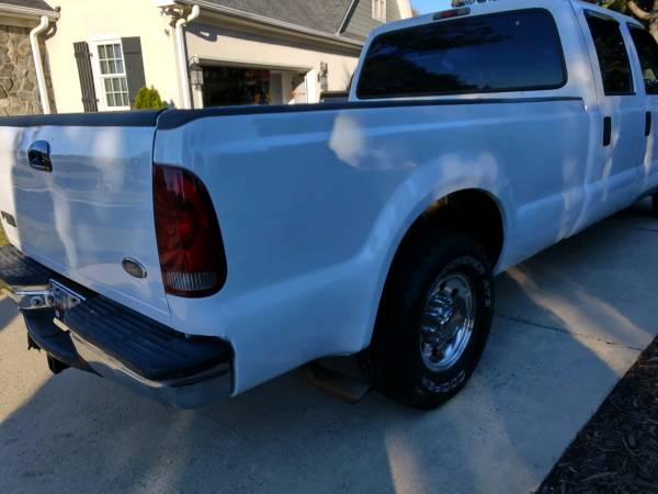 00 F250 7.3 powerstroke diesel. Manual trans. Clean rust free - cars... for sale in Simpsonville, NC – photo 4