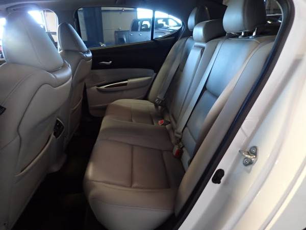 2015 Acura TLX V6 4dr Sedan w/Advance Package, White for sale in Gretna, NE – photo 17