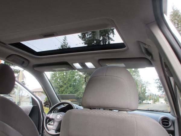 2006 TOYOTA RAV4 LIMITED *4X4* - cars & trucks - by dealer - vehicle... for sale in Bellevue, WA – photo 18