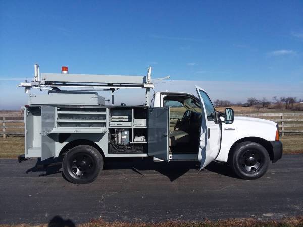 37k Miles 2006 Ford F350 XL Super Duty Utility Service Work Truck -... for sale in Gilberts, KS – photo 10