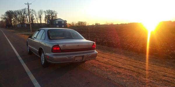 1999 Oldsmobile 88 LS *Out the Door Special*Low Miles*Drives Great*... for sale in Farmington, MN – photo 5