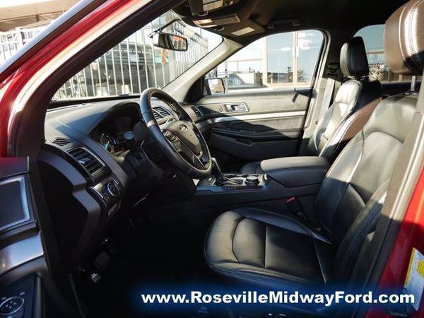 2018 Ford Explorer Xlt - - by dealer - vehicle for sale in Roseville, MN – photo 12