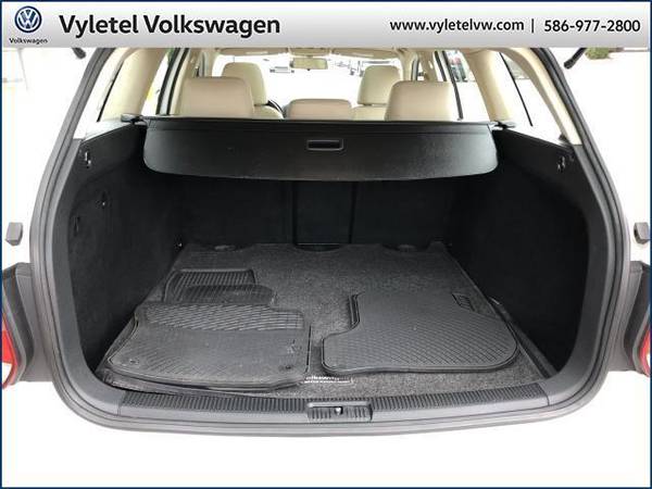 2013 Volkswagen Jetta SportWagen wagon 4dr DSG TDI w/Sunroof for sale in Sterling Heights, MI – photo 9