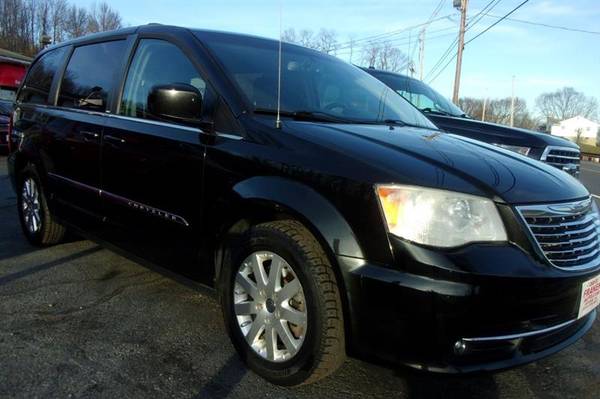 2013 Chrysler Town Country Touring-7 Passenger/Leather/NAVI - cars &... for sale in Wantage, NY – photo 3