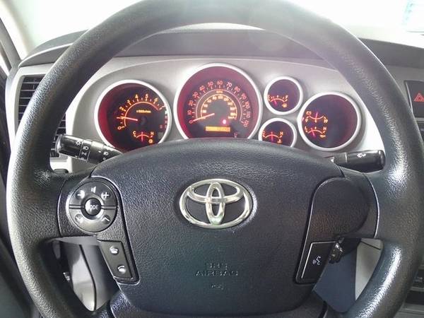 2011 Toyota Tundra Grade !!Bad Credit, No Credit? NO PROBLEM!! for sale in WAUKEGAN, IL – photo 16