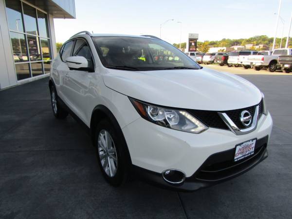 2017 Nissan Rogue Sport FWD SV - - by dealer for sale in Council Bluffs, NE – photo 9
