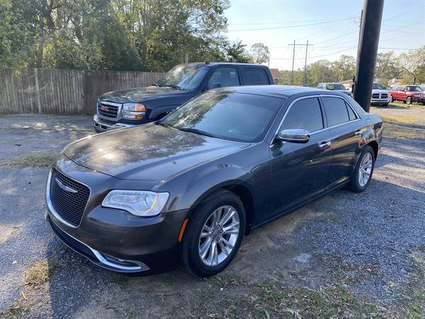 2017 Chrysler 300 Limited, 61245 miles Clean - - by for sale in Pensacola, FL – photo 4