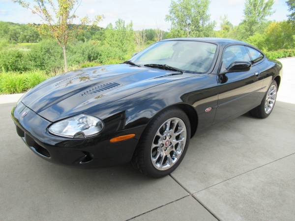 2000 Jaguar XKR - Supercharged - Rare Coupe for sale in Chanhassen, MN – photo 3