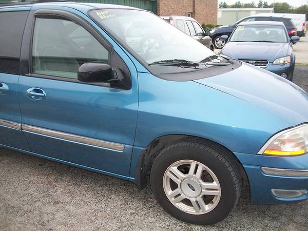 2003 Ford Windstar SE, 79K miles - cars & trucks - by dealer -... for sale in Normal, IL – photo 2