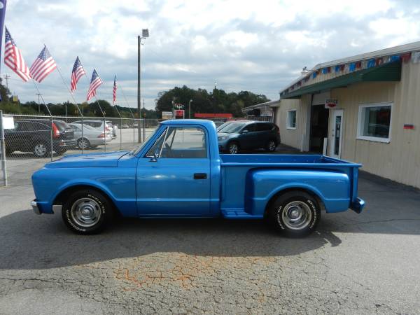 ***1967 CHEVROLET C-10 STEP SIDE SHORT BED **A MUST SEE ***!!!!!!!!... for sale in Greenville, SC – photo 2