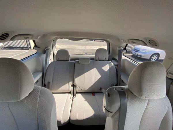 2012 Toyota Sienna LE - cars & trucks - by owner - vehicle... for sale in Rosemead, CA – photo 12
